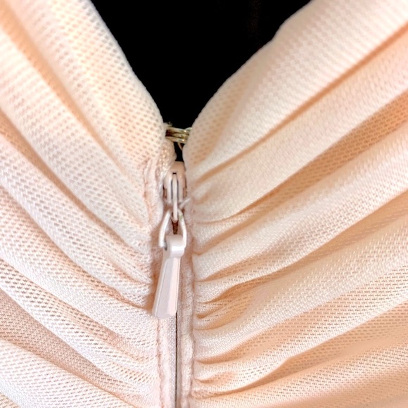 *FIRM* Marina Women's Shirred Gown “blush” soft pink formal dress size 6 - Picture 4 of 5